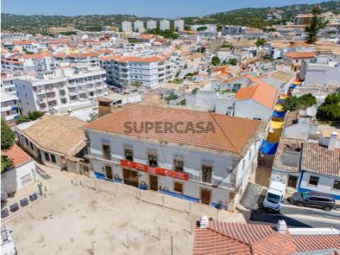 Prédio em São Clemente, Loulé