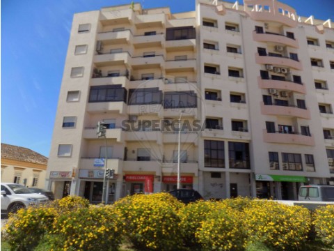 Apartamento T1 em Faro (Sé e São Pedro), Faro