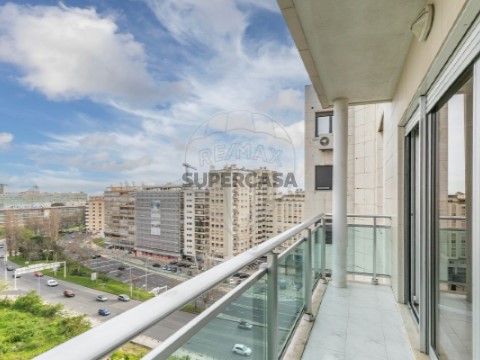 Apartamento T4 em Areeiro, Lisboa
