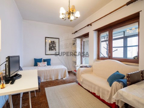 公寓 2 卧室 在 Ajuda, Lisboa
