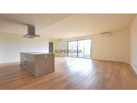 Apartamento T3 em Algés, Linda-a-Velha e Cruz Quebrada-Dafundo, Oeiras