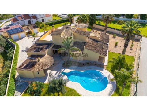 Moradia T3 em Porches, Lagoa
