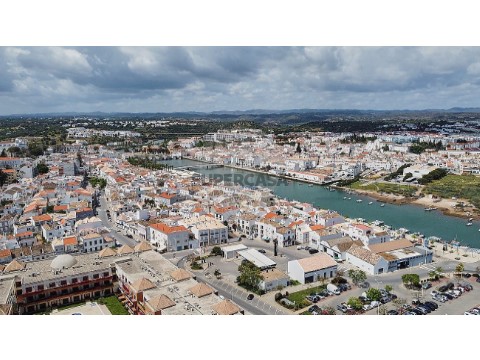 Gebouw Op Tavira (Santa Maria e Santiago), Tavira