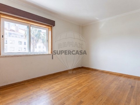 Apartamento T3 em Carcavelos e Parede, Cascais