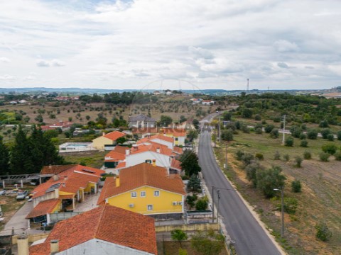 Terreno em São João Baptista e Santa Maria dos Olivais, Tomar