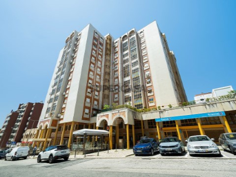Apartamento T2 em Benfica, Lisboa