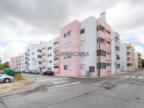 Apartamento T3 em Alhos Vedros, Moita