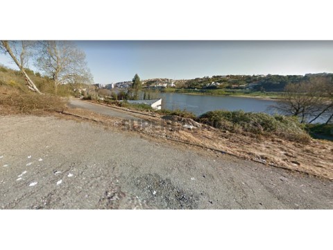 Terreno em Oliveira do Douro, Vila Nova de Gaia