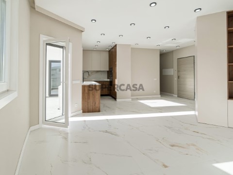 Apartamento T2 com vista Mar Armação de Pêra