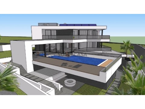 3-bedroom villa with three en-suite bedrooms, a home cinema, gym, swimming pool, and sea view, next to the beach in Lagos, Al...