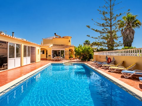 4 Bed House with swimming pool in Carvoeiro