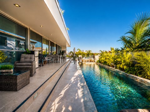 Luxury Home with Pool and Sea View in an Exclusive and Peaceful Area