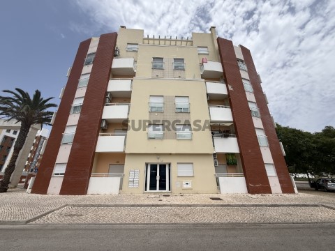 Amplo Apartamento T3 em Loulé /Algarve