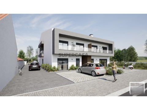 Prédio no centro Mira - Em construção