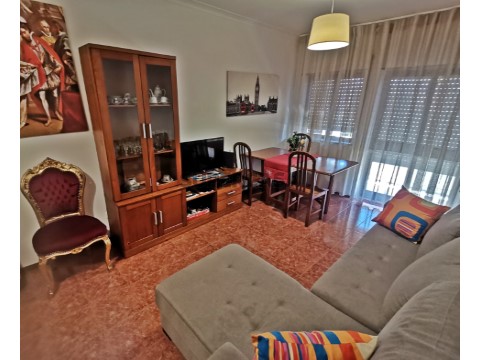 Apartamento T2 mobilado e equipado - Santa Clara - Coimbra