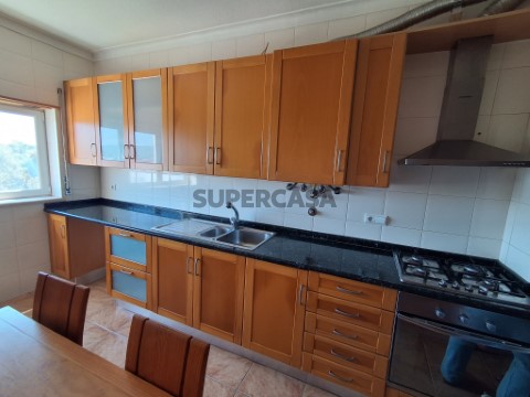 Apartamento T3, Benedita - Arrenda