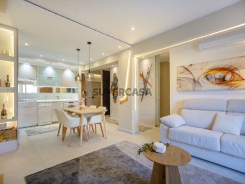 Excelente Apartamento T1 para venda no centro de Albufeira