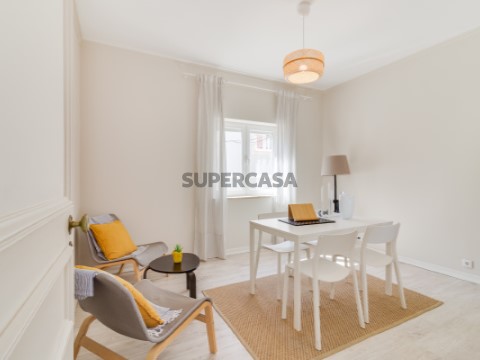 Apartamento T3 no Centro Histórico de Cascais