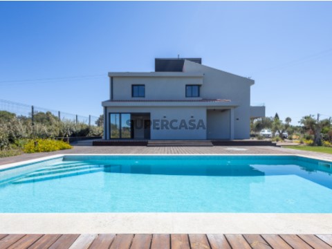 Moradia de Luxo T5, Fonte Santa-54