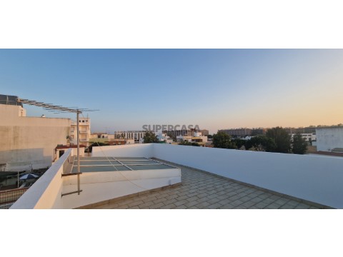 Moradia em Banda T3 Olhão - Era Imobiliária Faro