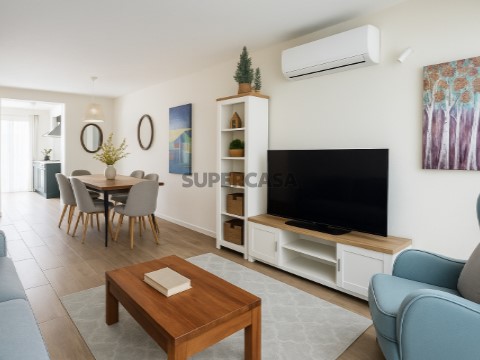 Magnífico apartamento T2+1 com jacuzzi, piscina e lugar de estacionamento, Vilamoura