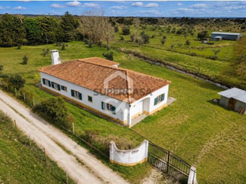 Quinta Rural T4 em São Bento do Mato, Évora