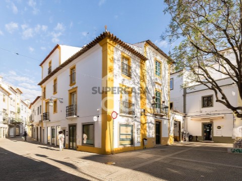 Moradia T1 em Évora (São Mamede, Sé, São Pedro e Santo Antão), Évora