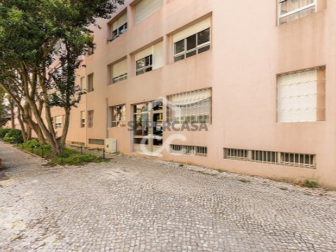Apartamento T2 em Areeiro, Lisboa