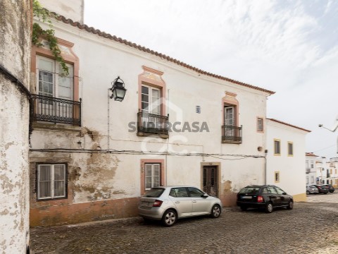 Maison 6 Chambres au Évora (São Mamede, Sé, São Pedro e Santo Antão), Évora