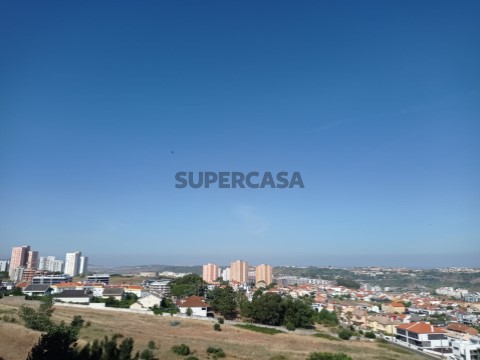Apartamento T2 na Ramada, Odivelas