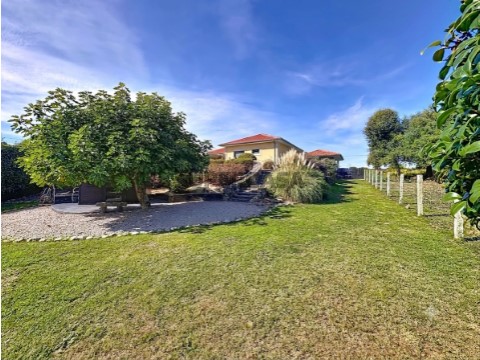 Moradia em Argela