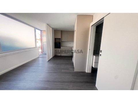 T1 | c/ garagem | Avenida Fernão Magalhães