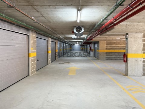 Garagens para Venda em Portimão!