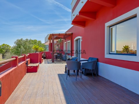 Moradia T5 vista mar terraço
