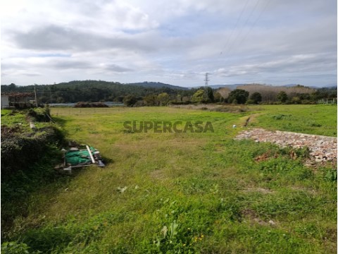 Terreno em Estrada de Santa Marinha de Alheira, Alheira e Igreja Nova