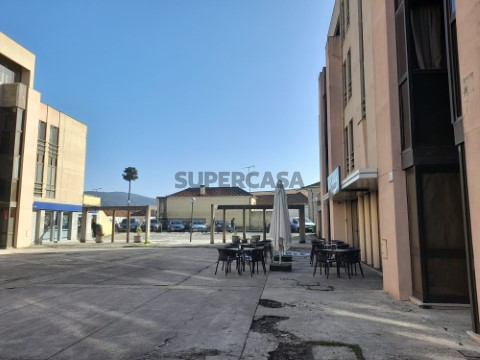 Apartamento T2+2 na Rua da Columbofilia, Barroselas