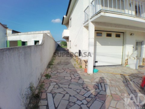 Moradia T6 em Atouguia da Baleia, Peniche