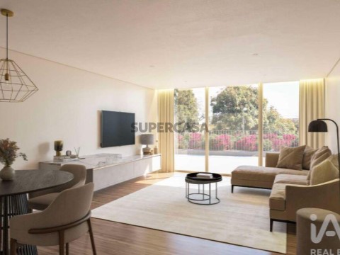 Apartamento T2 em Imaculado Coração Maria, Funchal