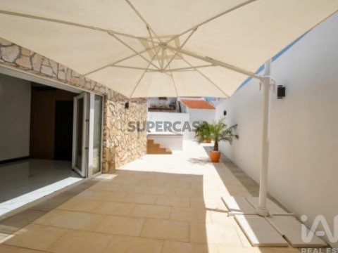 Moradia T4 em Alcantarilha, Silves