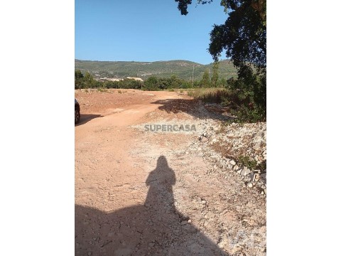 Lote em Bárrio, Alcobaça