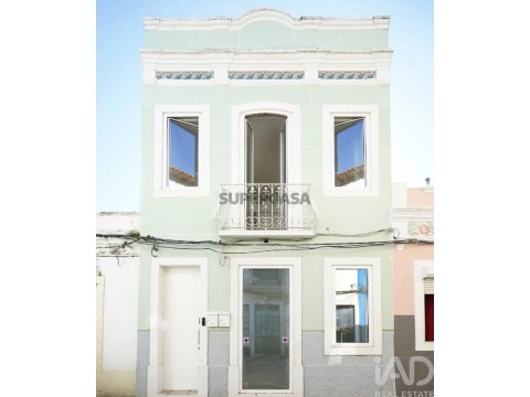 建筑 在 União das Freguesias de Setúbal, Setúbal