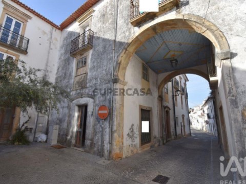 Moradia T4 em São Miguel, Santa Eufémia e Rabaçal, Penela