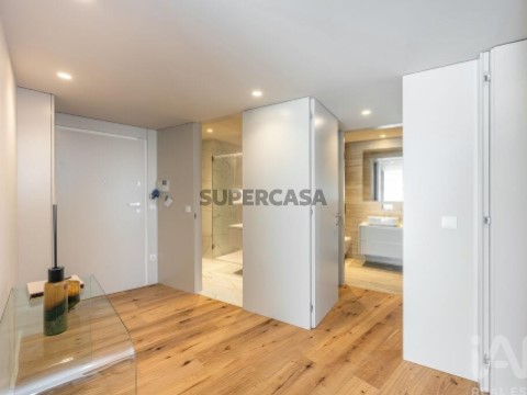Apartamento T2 em São Felix da Marinha, Vila Nova de Gaia