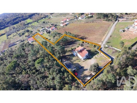 Moradia T4 em Madalena e Beselga, Tomar