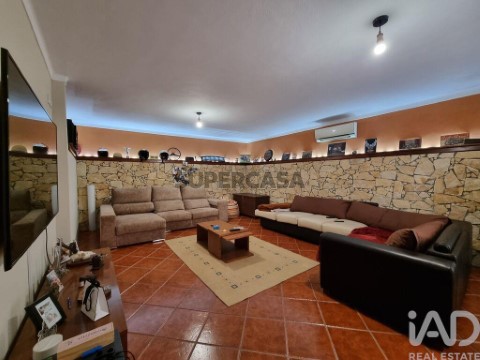 Moradia T4 em Poiares (Santo André), Vila Nova de Poiares