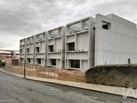Moradia T4 em Alcântara, Lisboa