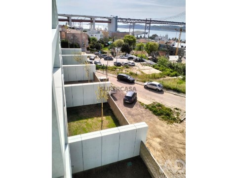 Moradia T4 em Alcântara, Lisboa
