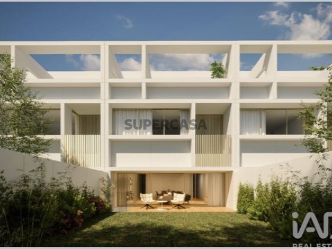 Moradia T5 em Alcântara, Lisboa