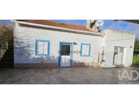 Moradia T1 em Cela, Alcobaça