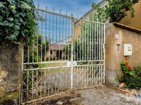 Haus 4 Zimmer auf Oliveira do Mondego e Travanca do Mondego, Penacova